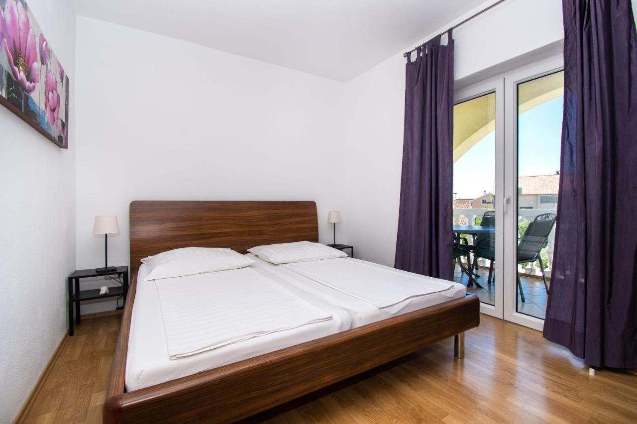 Apartments Kendes Vodice Luaran gambar