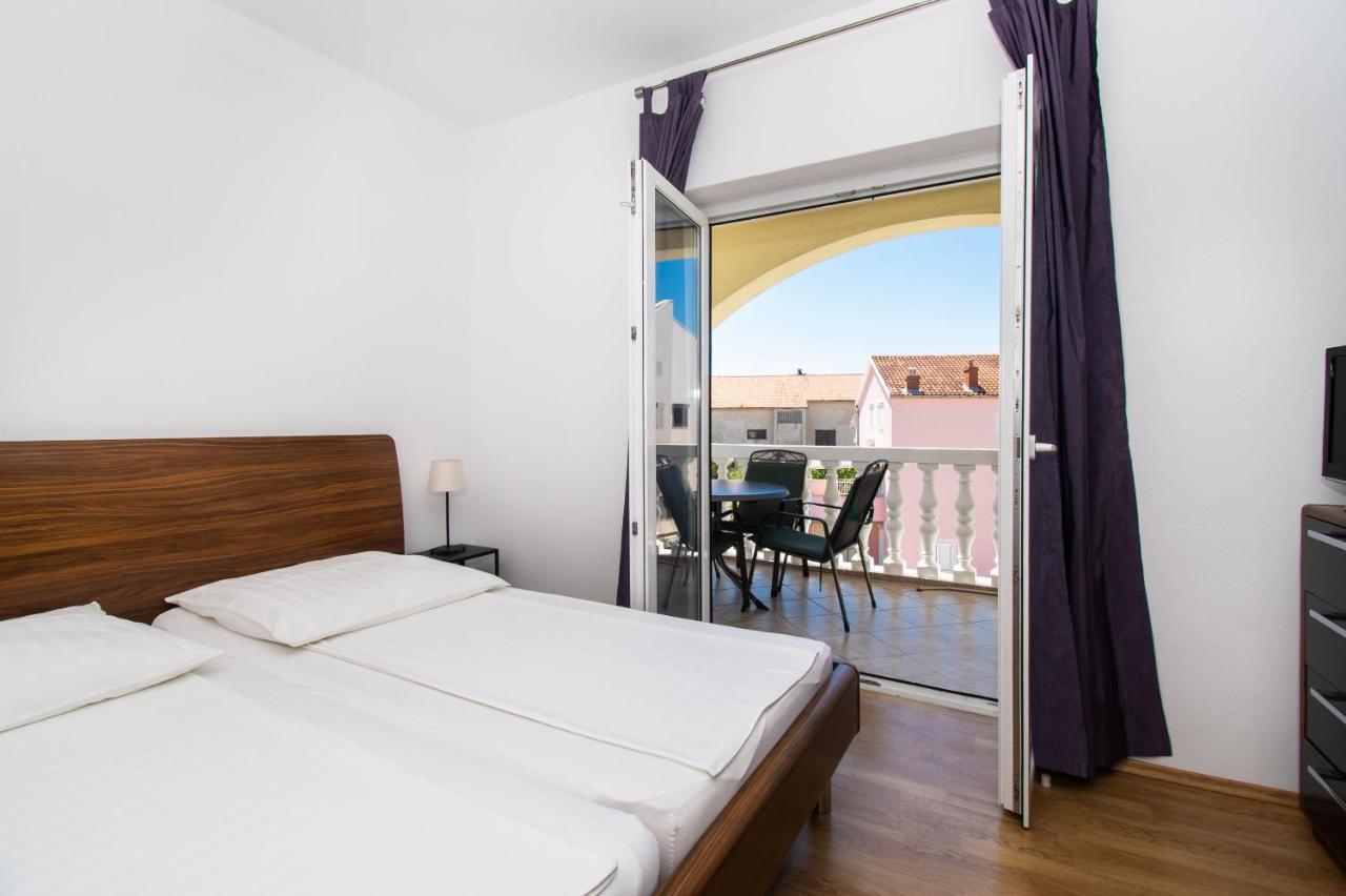 Apartments Kendes Vodice Luaran gambar