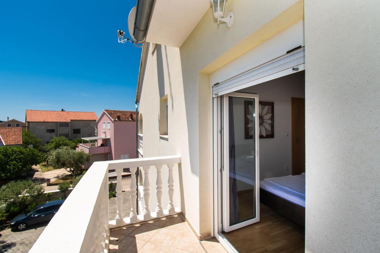 Apartments Kendes Vodice Luaran gambar