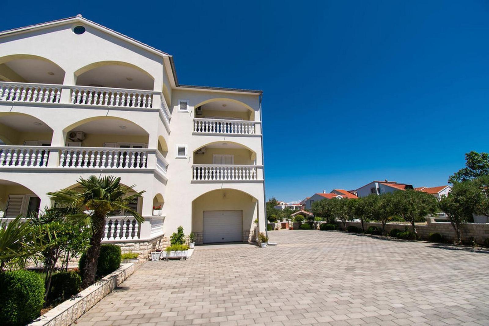 Apartments Kendes Vodice Luaran gambar