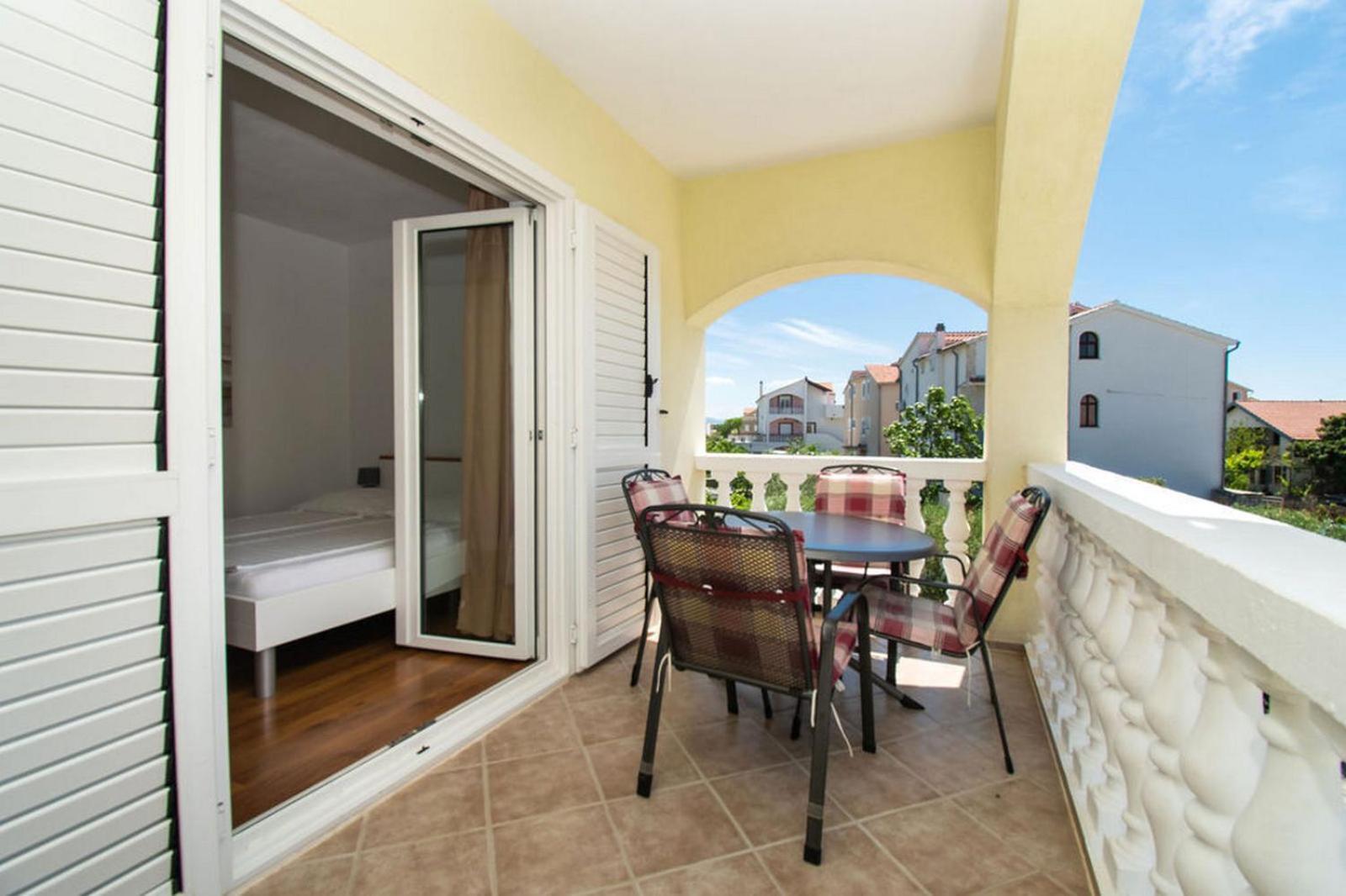 Apartments Kendes Vodice Luaran gambar