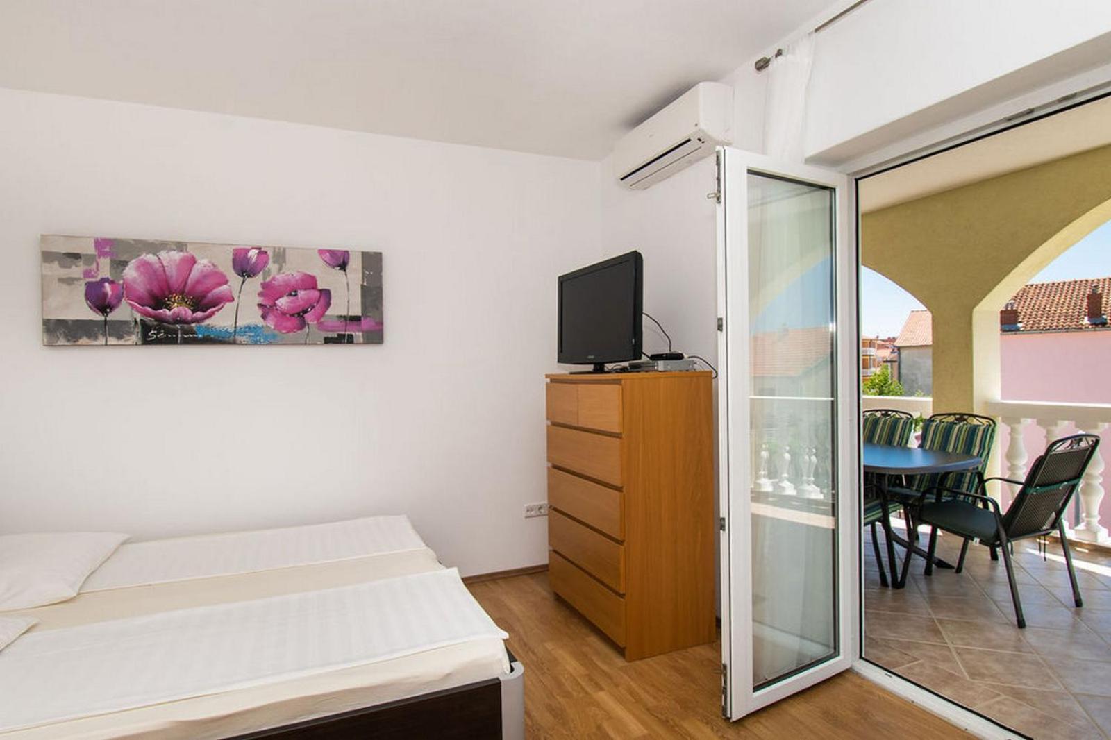 Apartments Kendes Vodice Luaran gambar