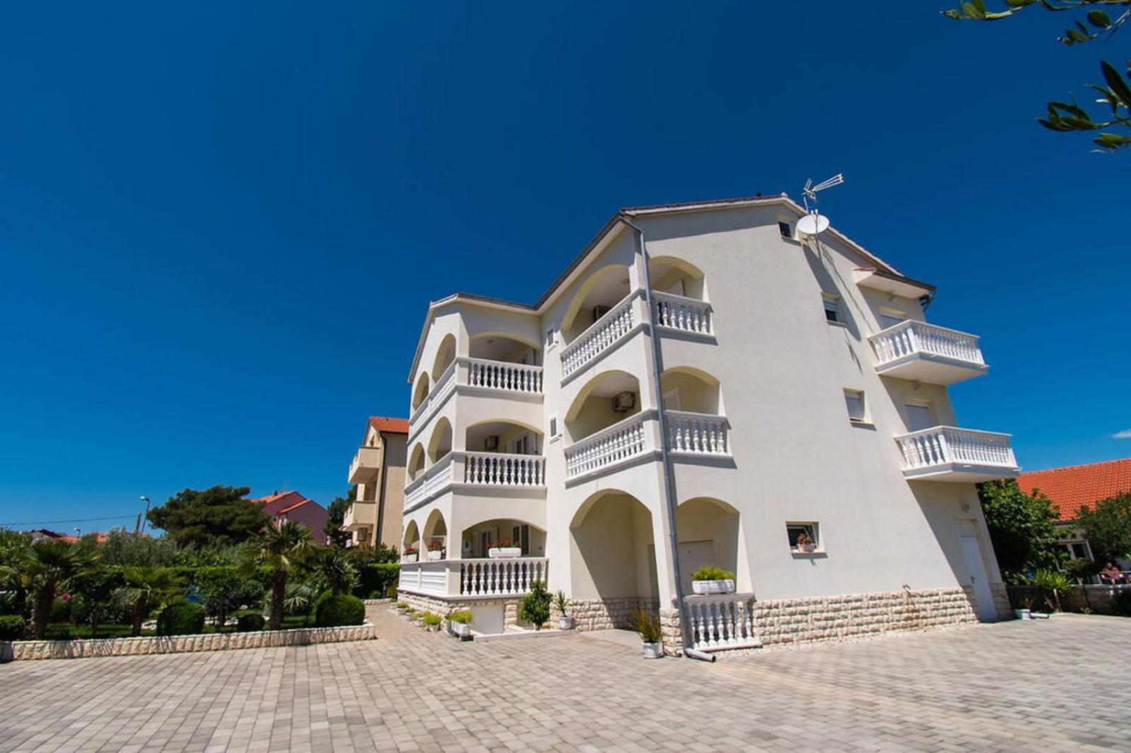 Apartments Kendes Vodice Luaran gambar